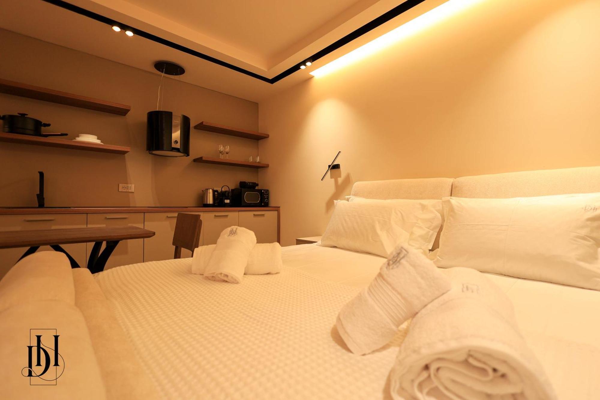 Hotel Deha & Tirana
