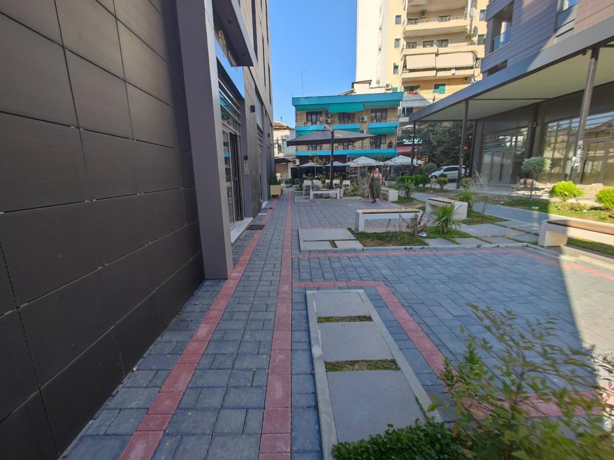 Deha & Hotel Tirana