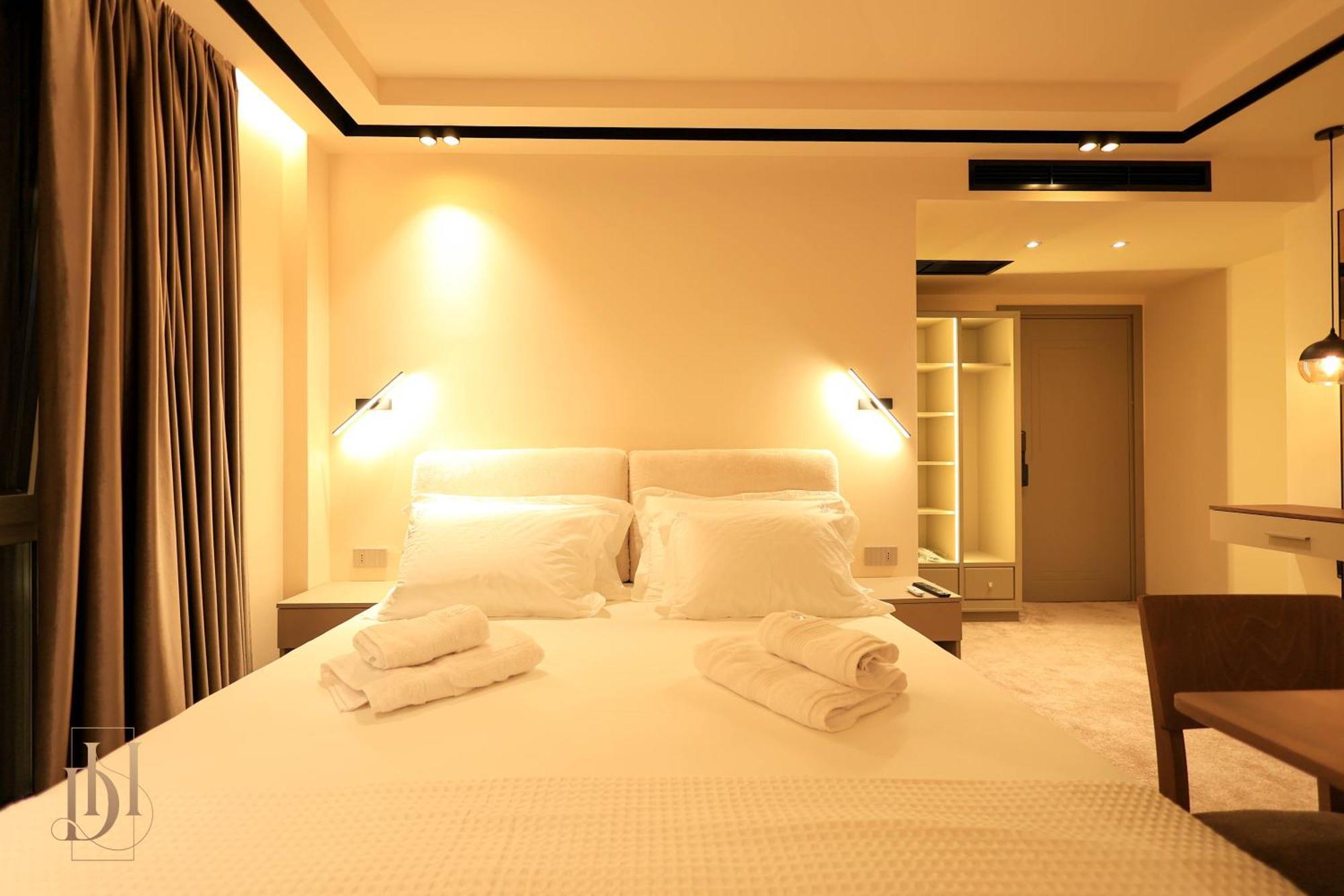 Deha & Hotel