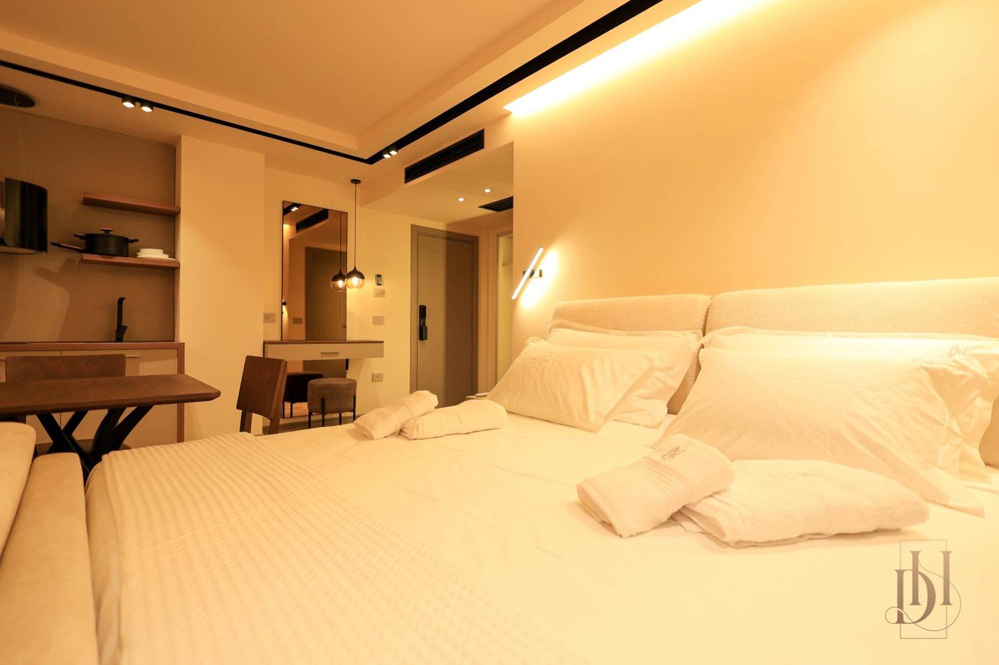 Deha & Hotel