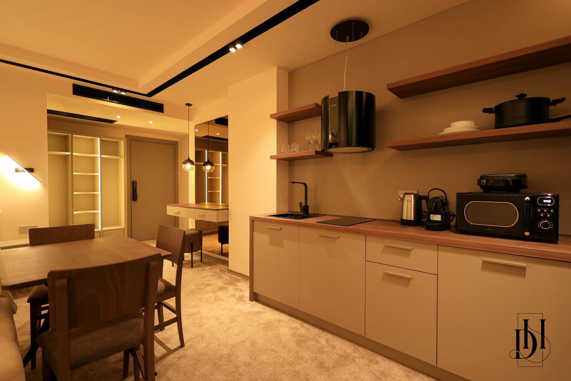 Deha & Hotell